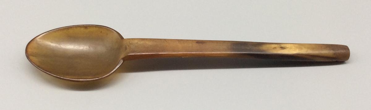 1960.1227 Spoon, view 1