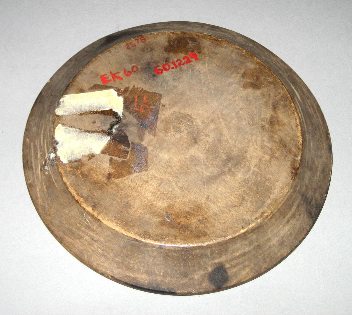 1960.1229 Plate (bottom)
