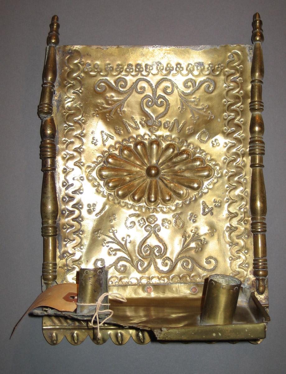1961.0023.002 Sconce