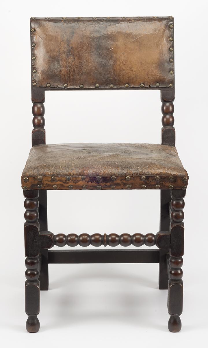 1954.0524 Chair, front view