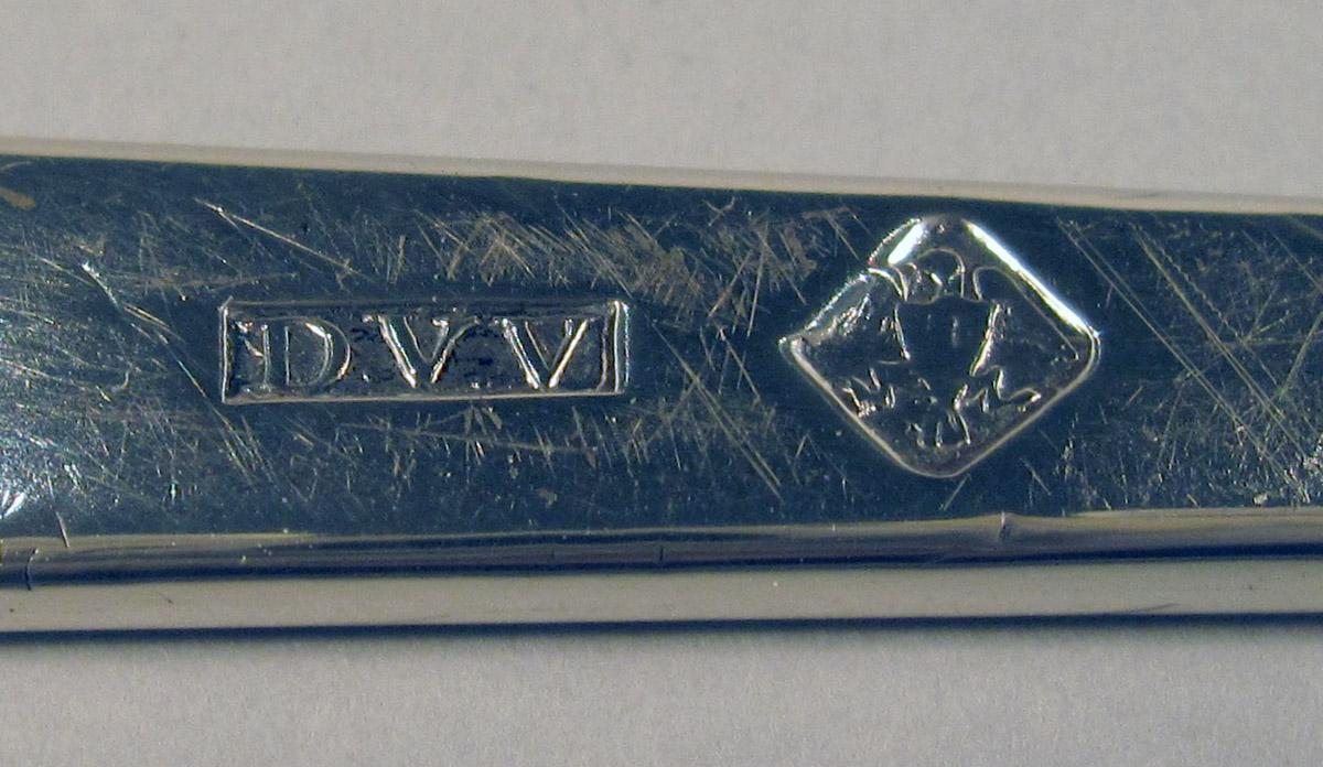 1961.0068 Silver Skewer mark