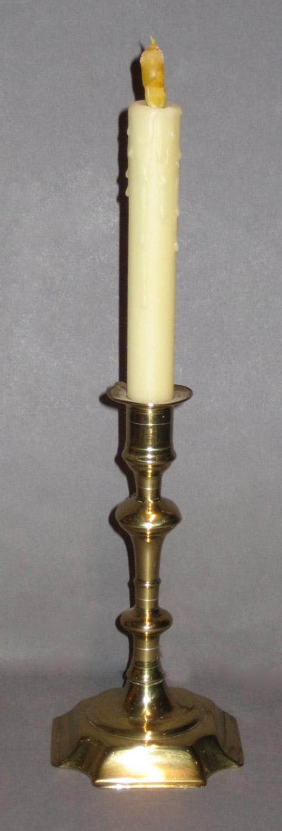 1961.0088.002 Candlestick