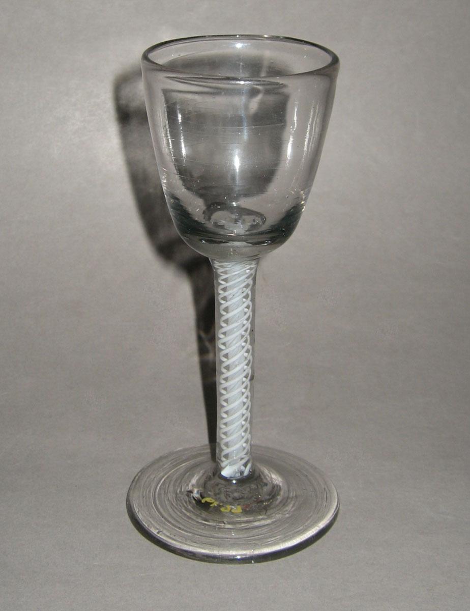 1961.0097 English wine glass