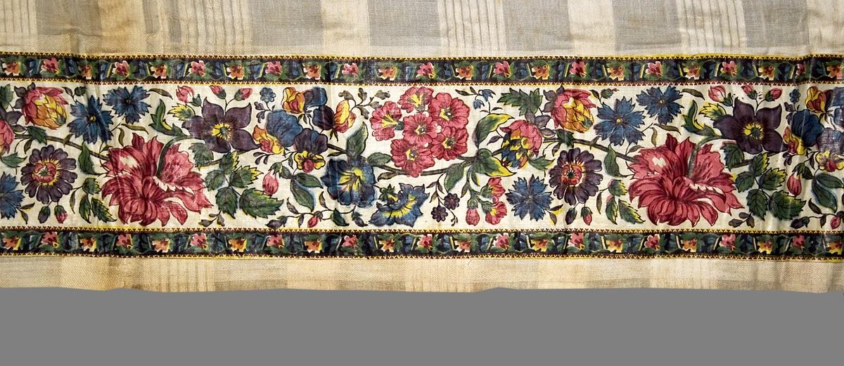 1961.0134.004 textile, printed repeat