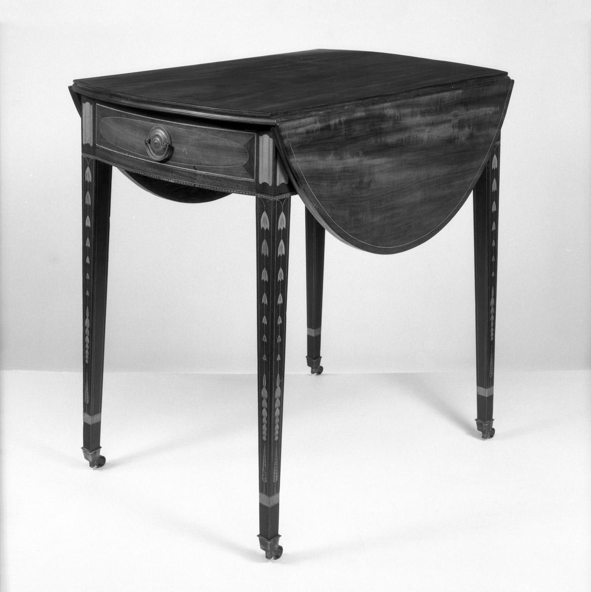 1961.0145 Table, Pembroke table