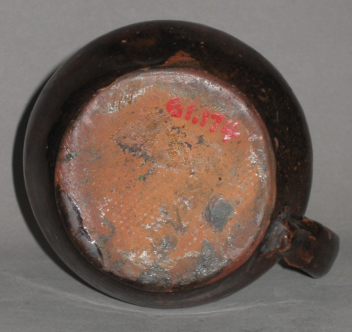 1961.0174 Pitcher (bottom)