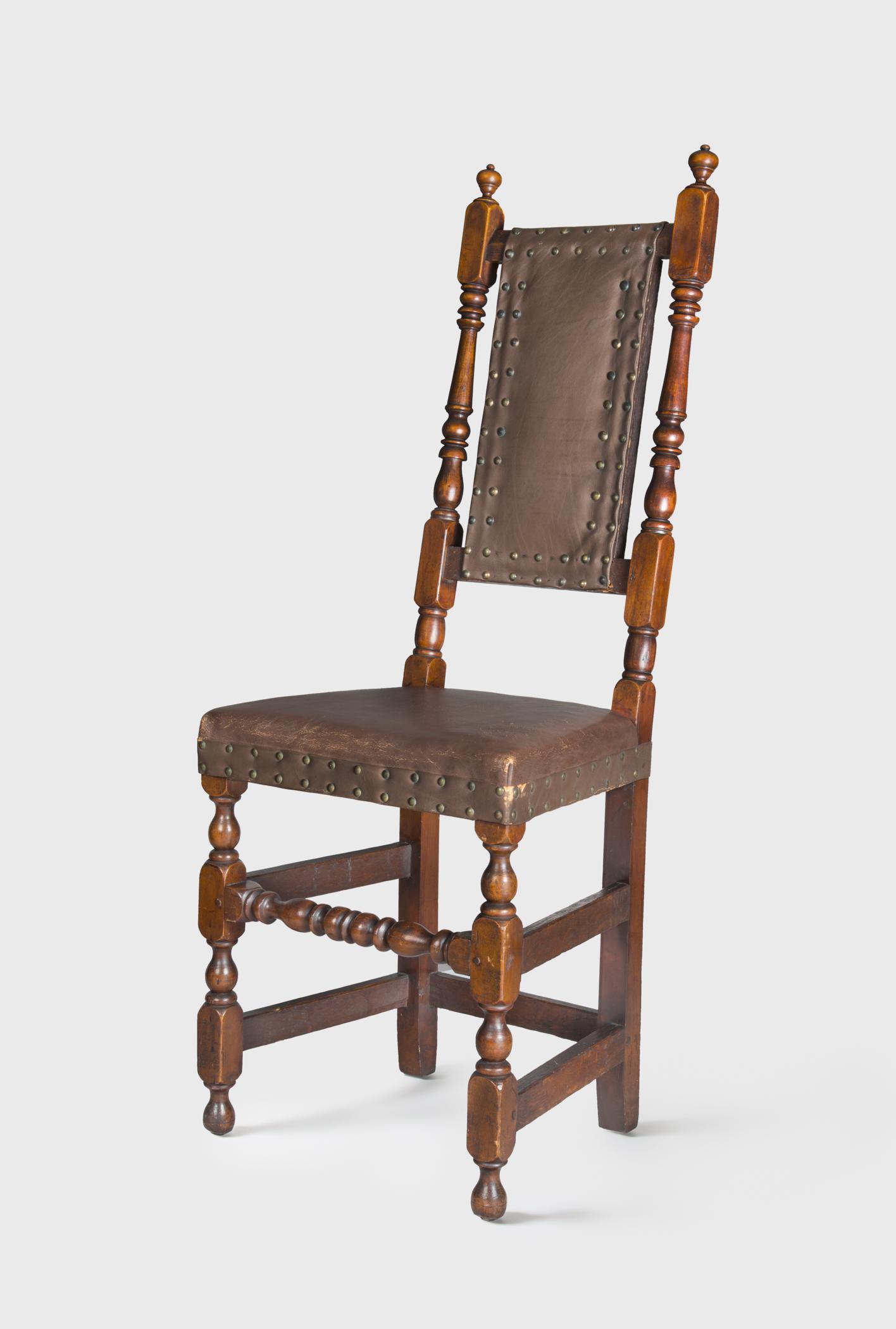 1954.0547 Chair, view 1