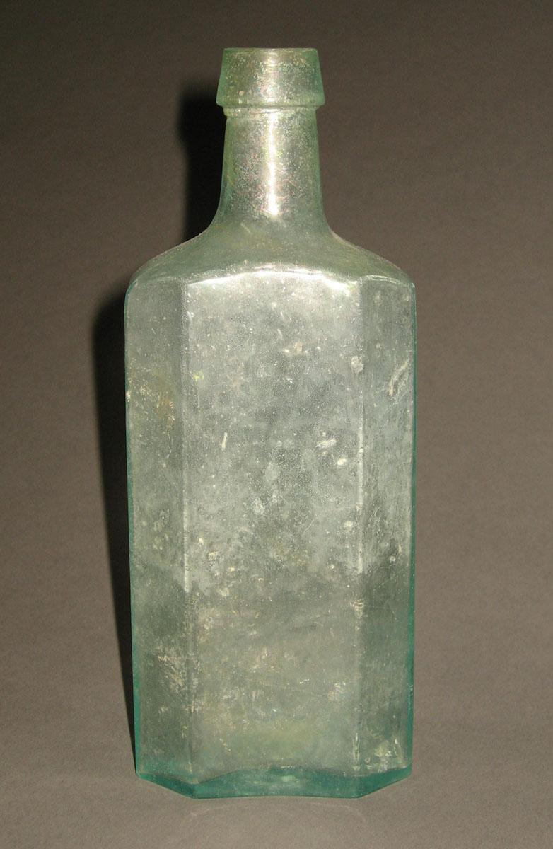 1961.0205.004 Glass syrup bottle