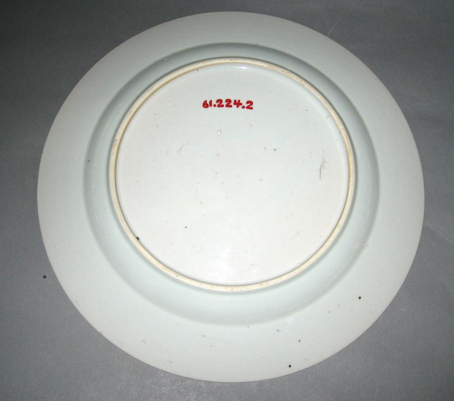 1961.0224.002 Plate underside