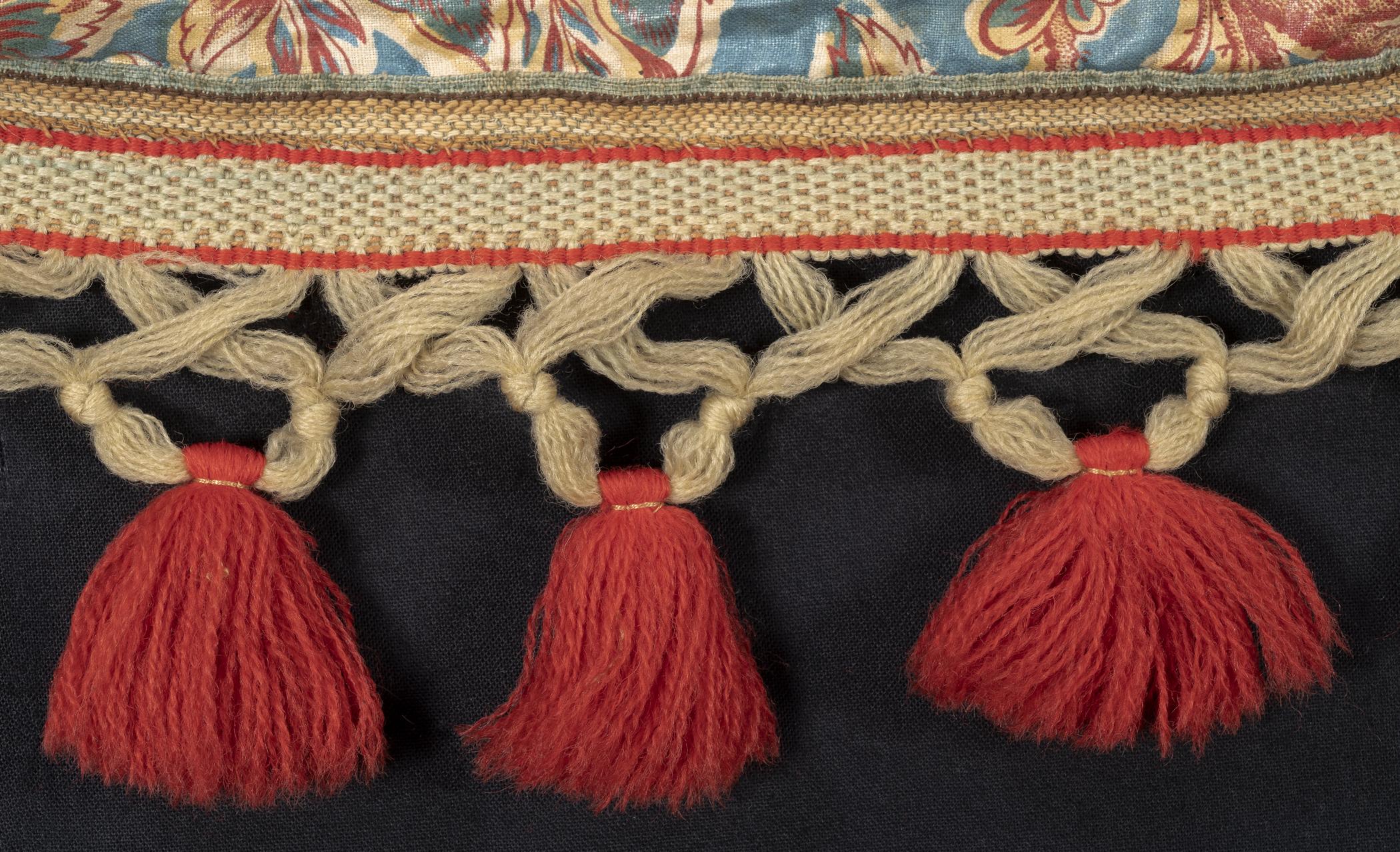 1961.0228.008 Bed hanging, detail 1