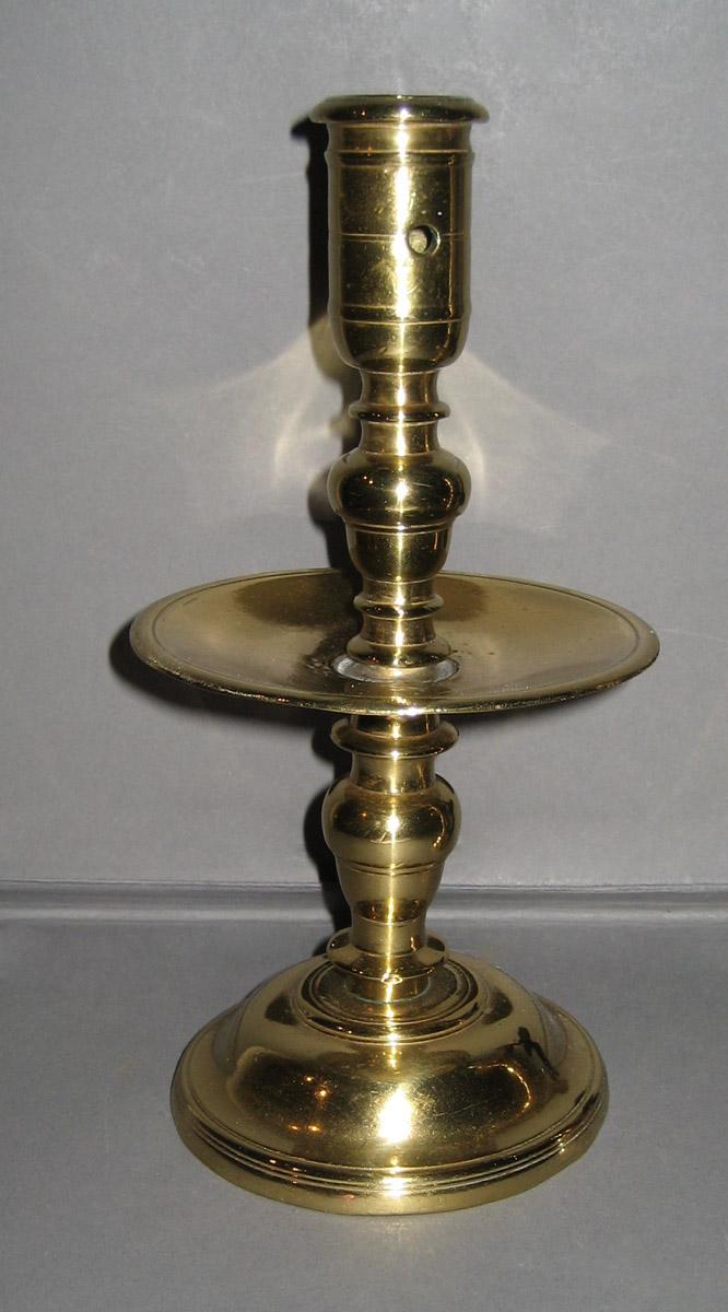 1954.0552 Candlestick