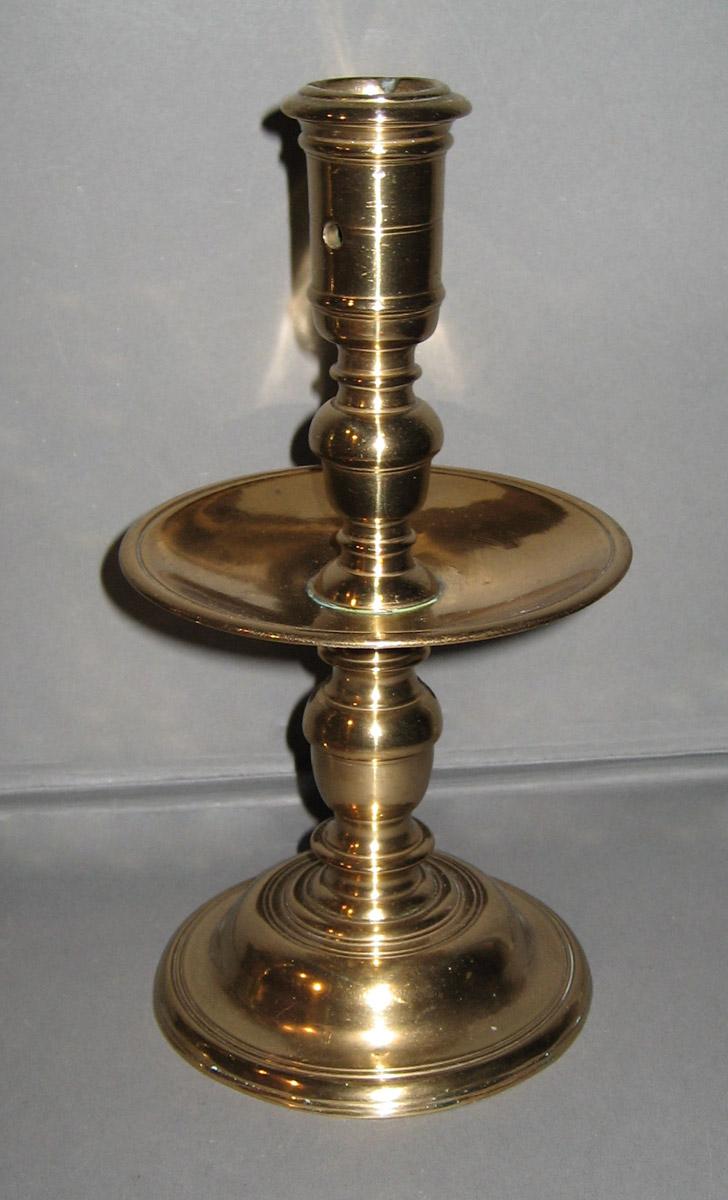 1954.0553 Candlestick