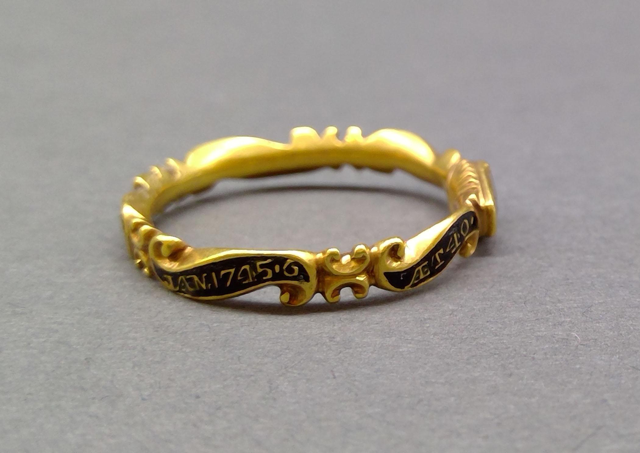 1961.0236 Ring (finger), Mourning ring, view 3