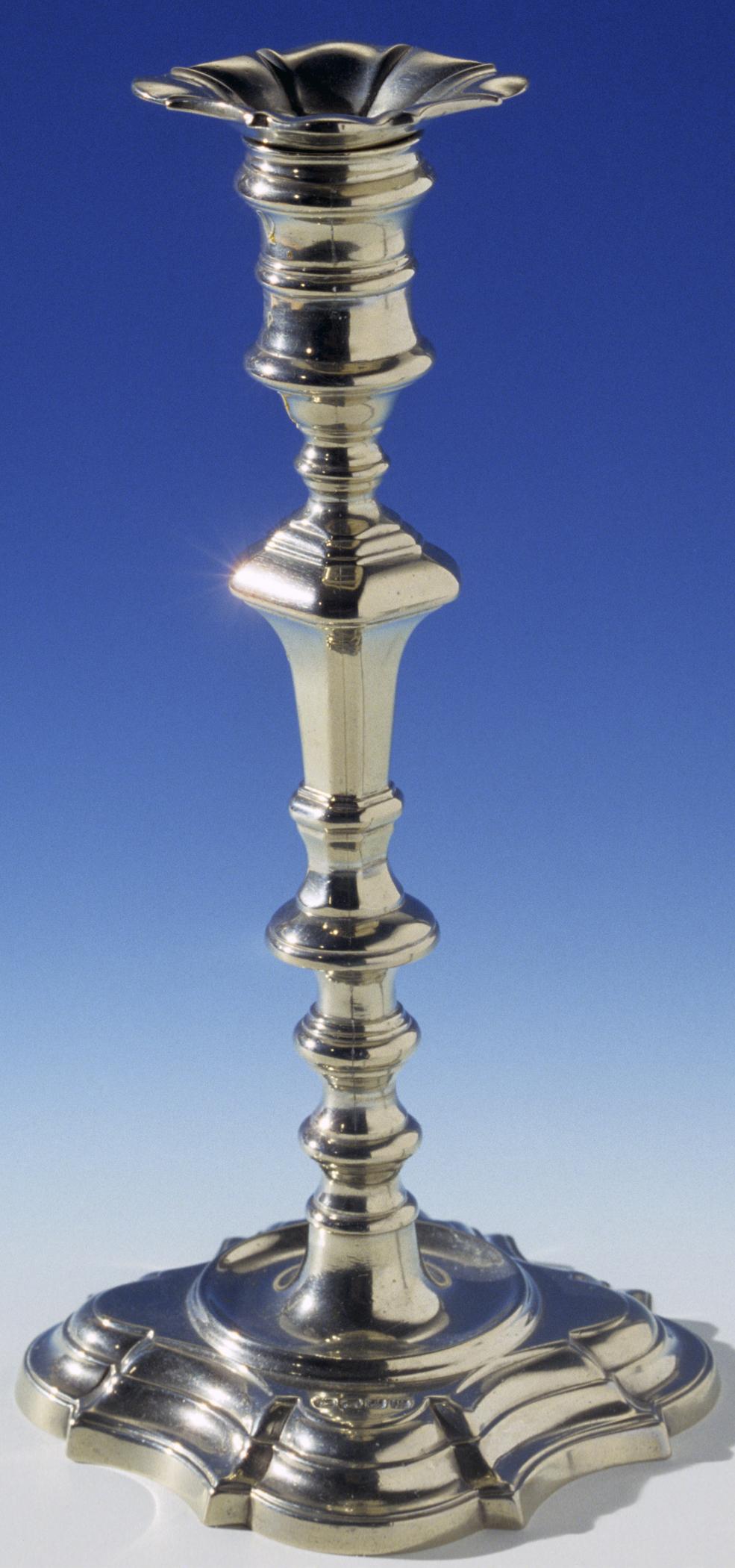 1961.0240.001 Candlestick