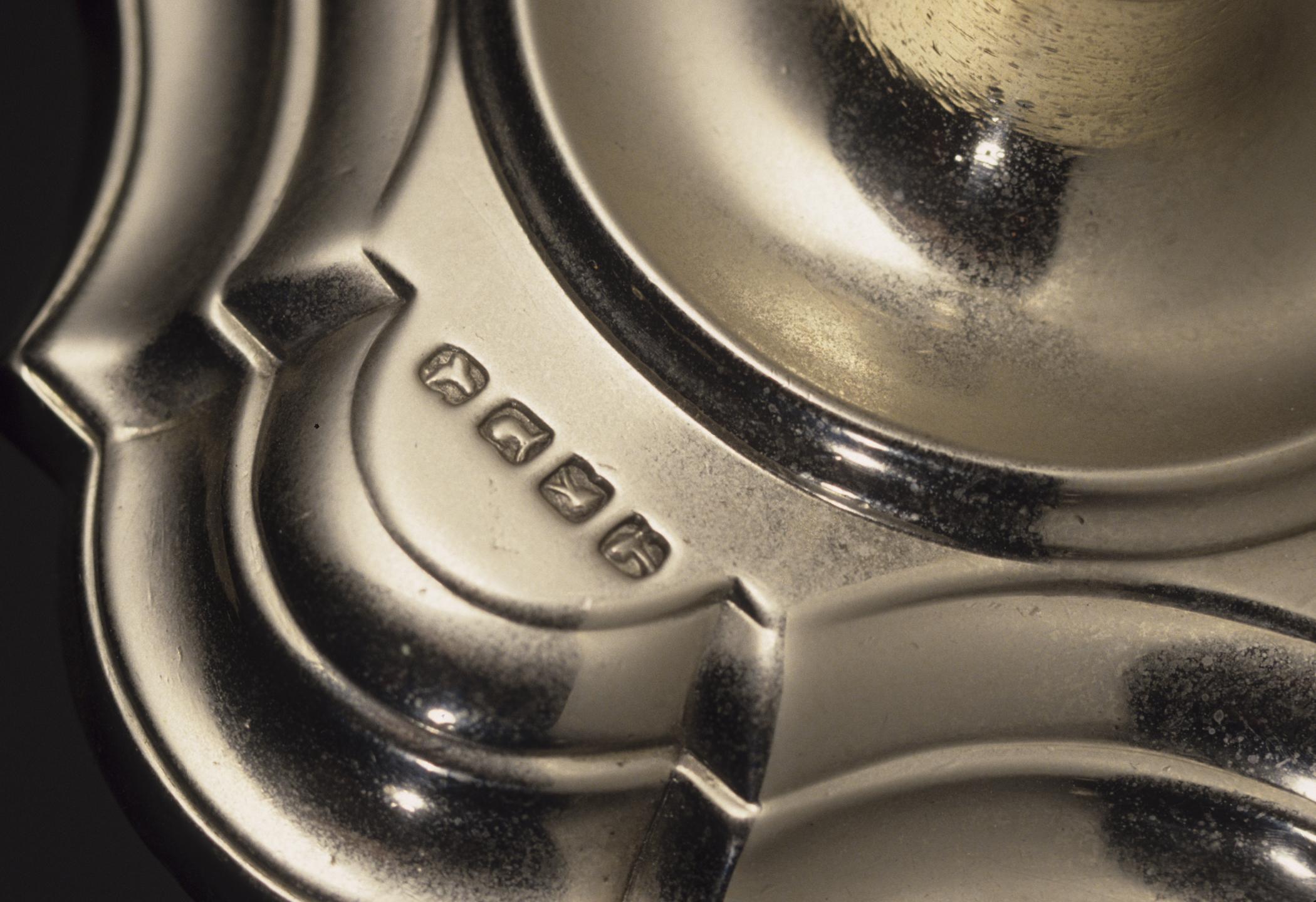1961.0240.001 Candlestick, detail