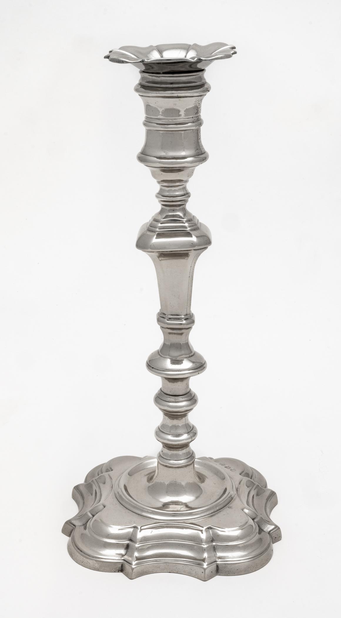 1961.0240.002 Candlestick, view 2