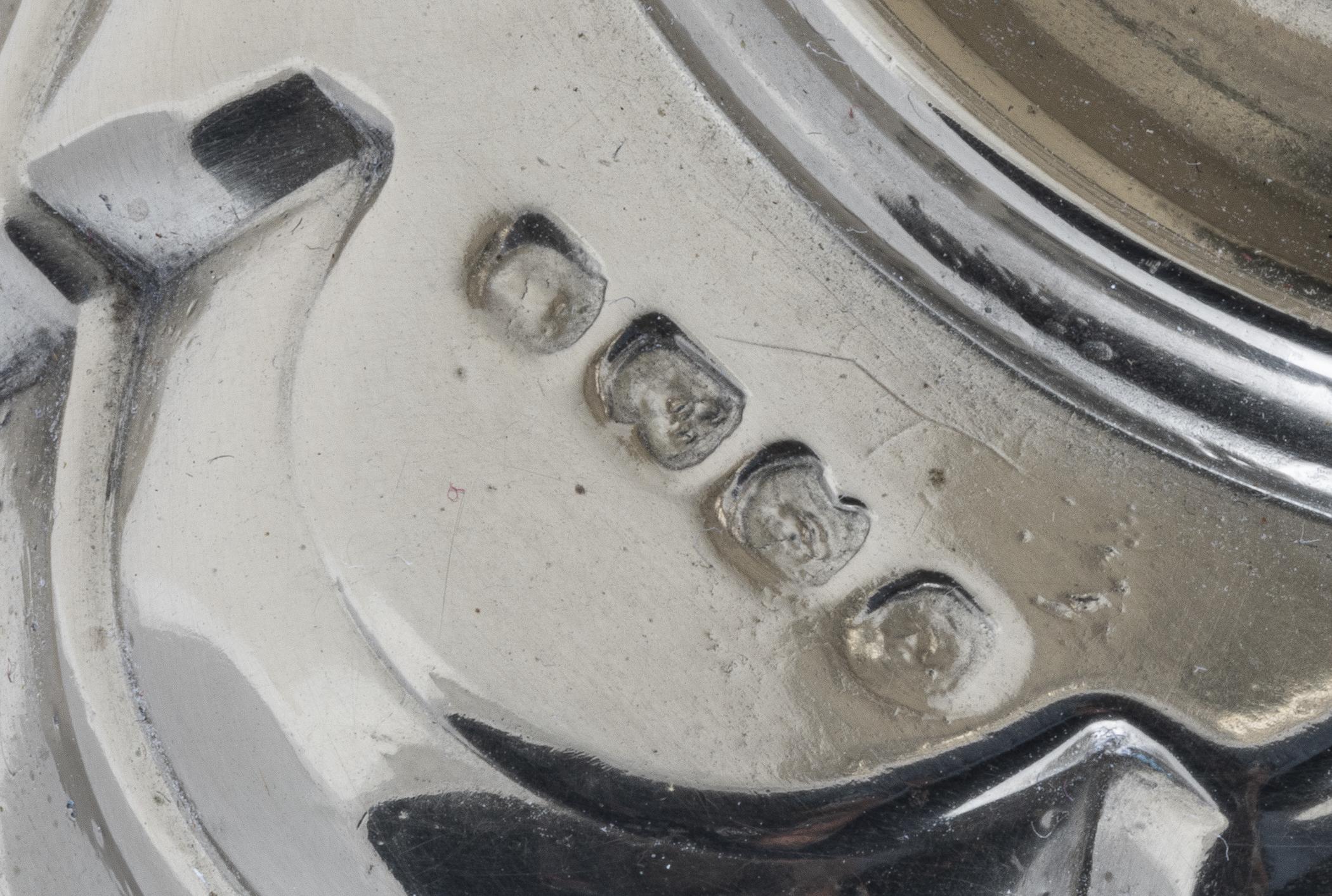 1961.0240.002 Candlestick, detail 1