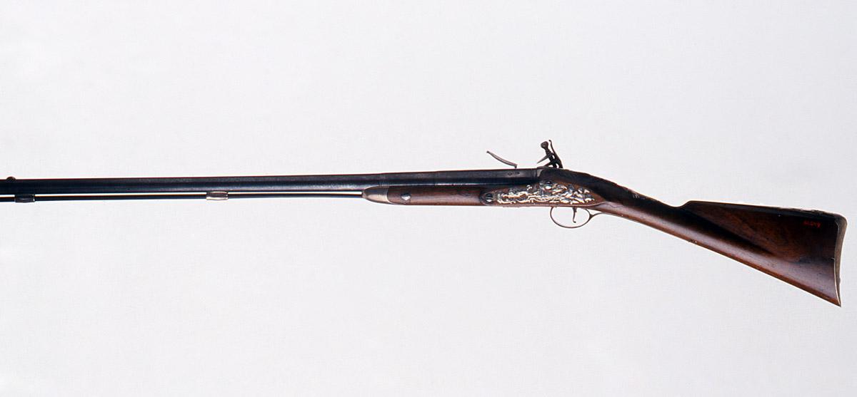 1961.0249 Gun (color 1)