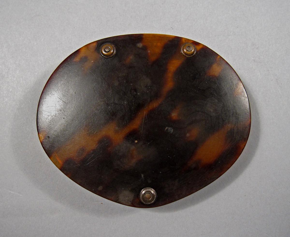 1961.0330 Magnifying glass, side 1