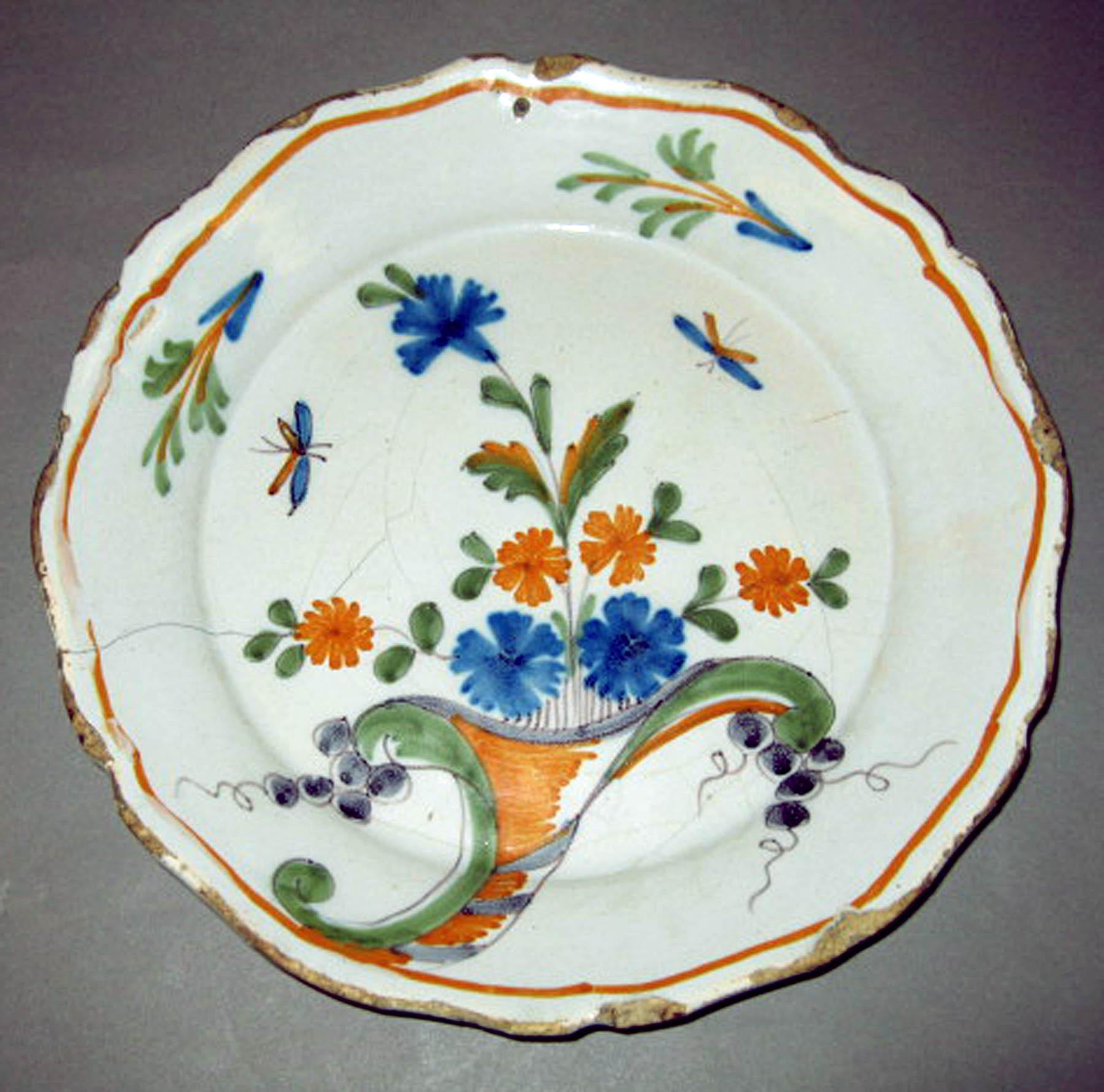 1961.0342 Faience plate