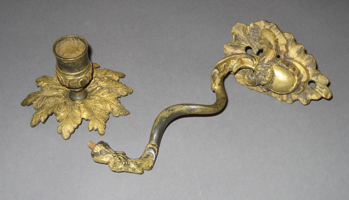 1961.0366.002 Sconce