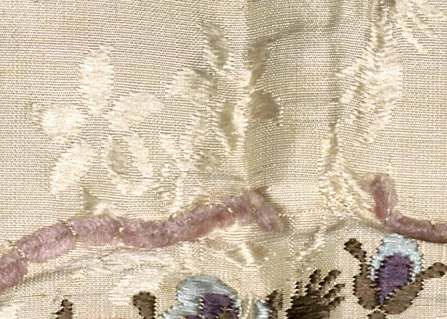 1955.0003.012 Textile Fragment, Detail 4