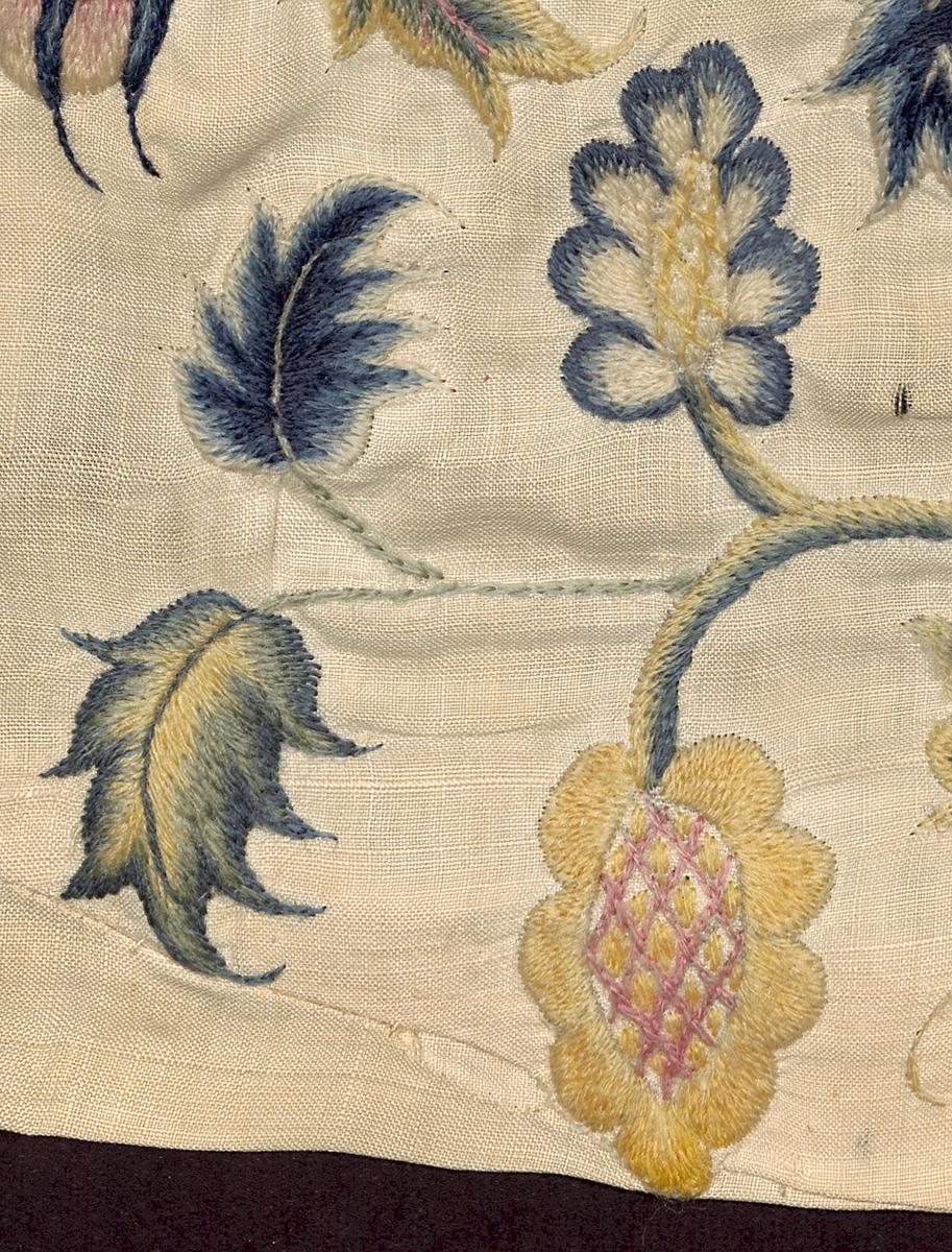 1961.0404 Crewelwork Fragment, Detail 2