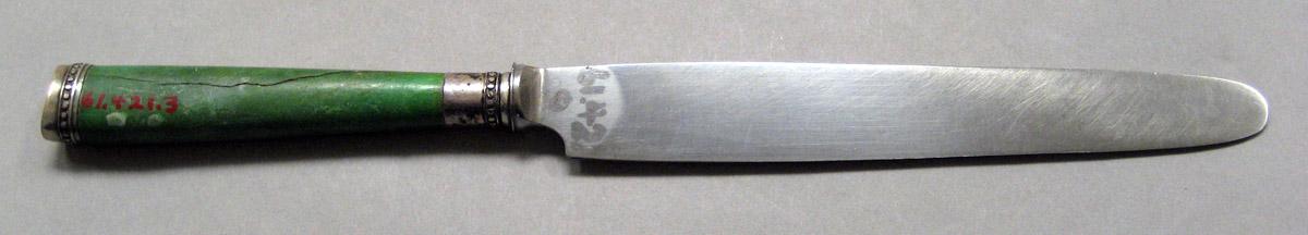 1961.0421.003 Silver and ivory knife underside