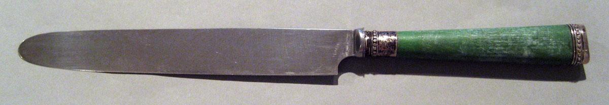 1961.0421.006 Silver Knife side 1