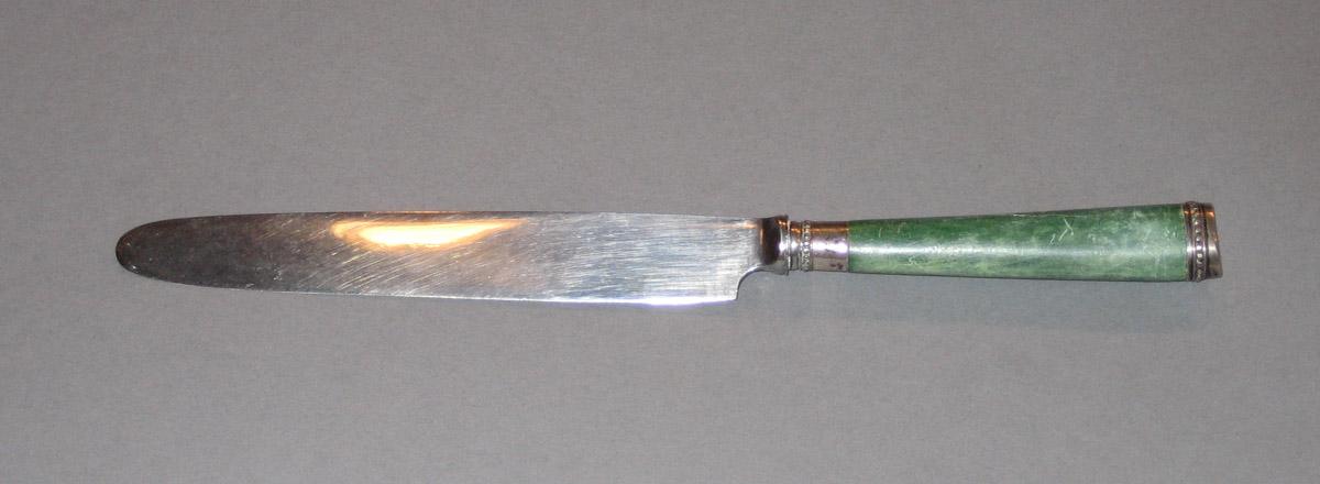 1961.0421.010 Knife