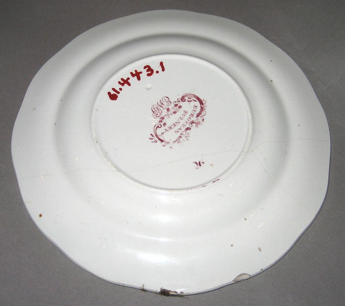 1961.0443.001 European Scenery pattern plate (mark)