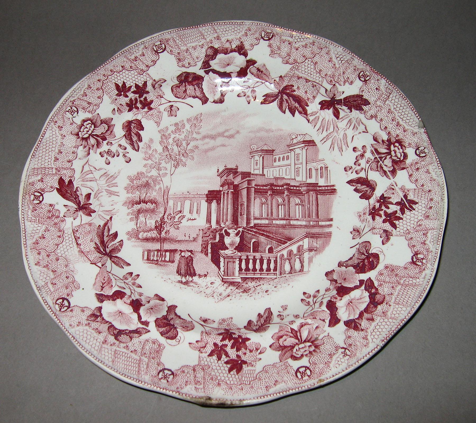 1961.0443.002 European Scenery pattern plate