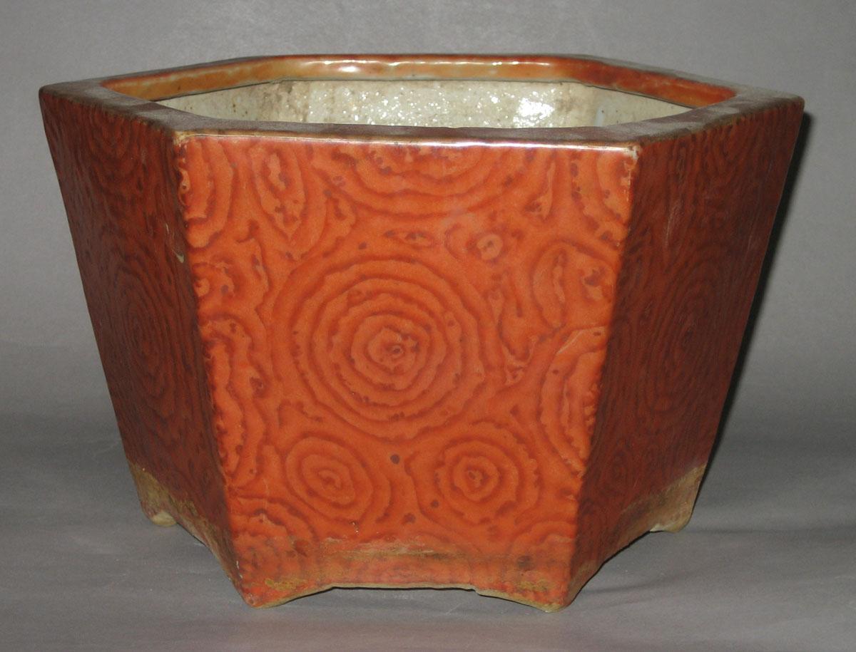1961.468.002 Cachepot