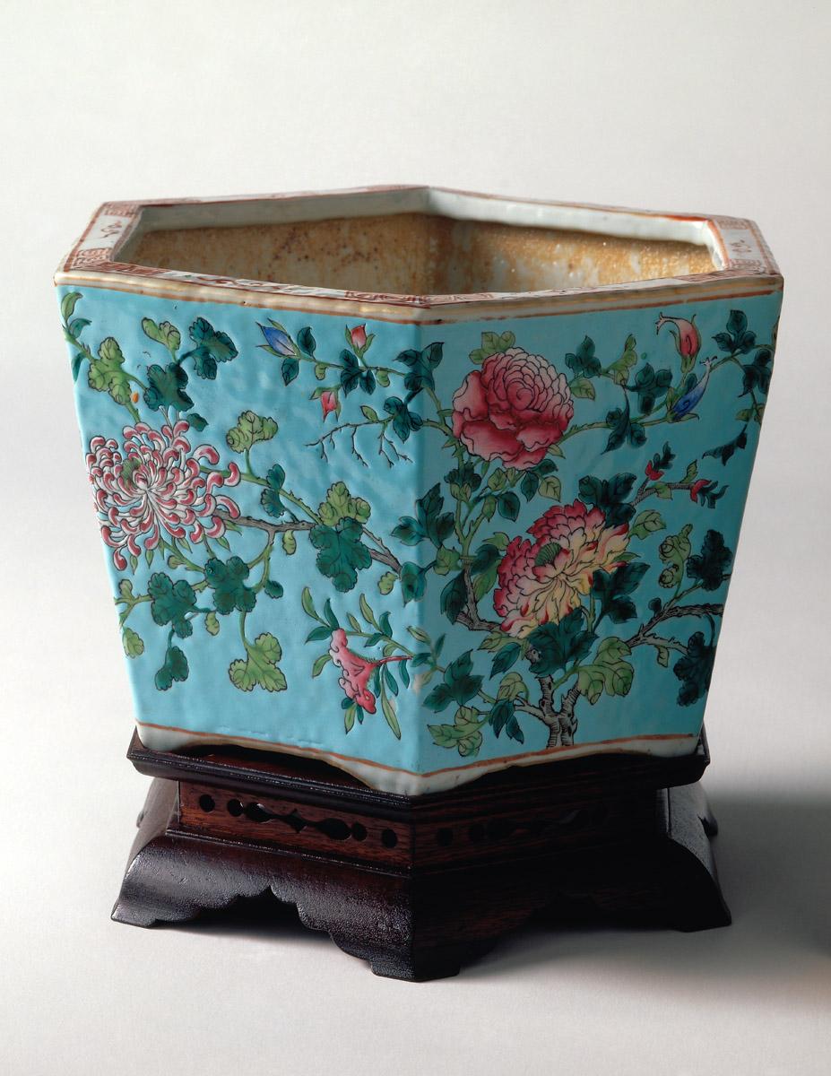1961.0471.001 Cachepot