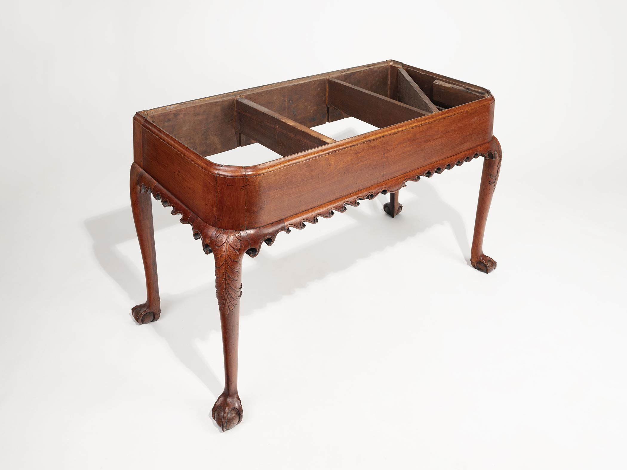 1955.0015.001 Table, Slab table, view 3