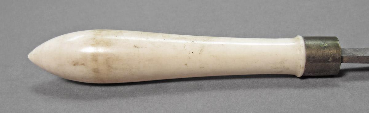 1961.0493.017, File, handle