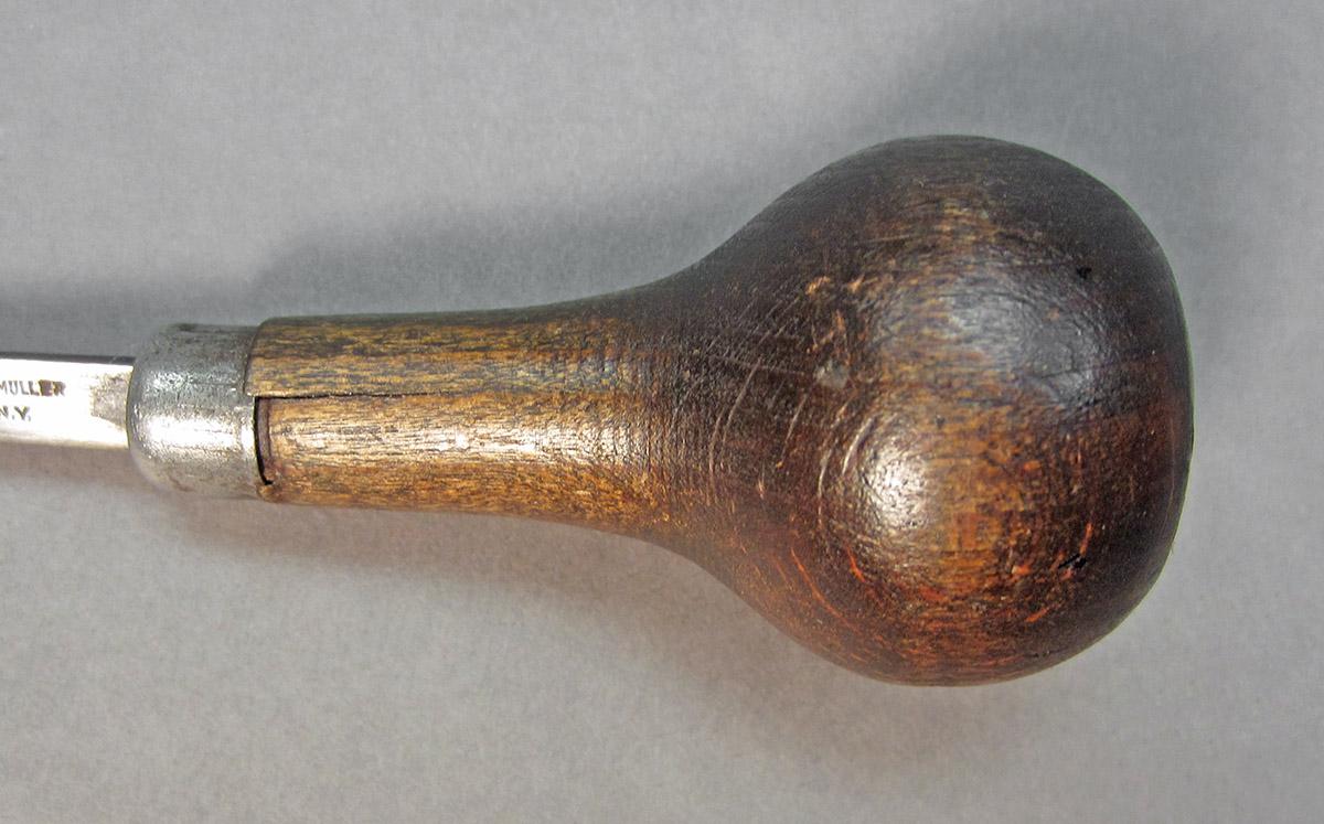 1961.0493.029, Burin, handle