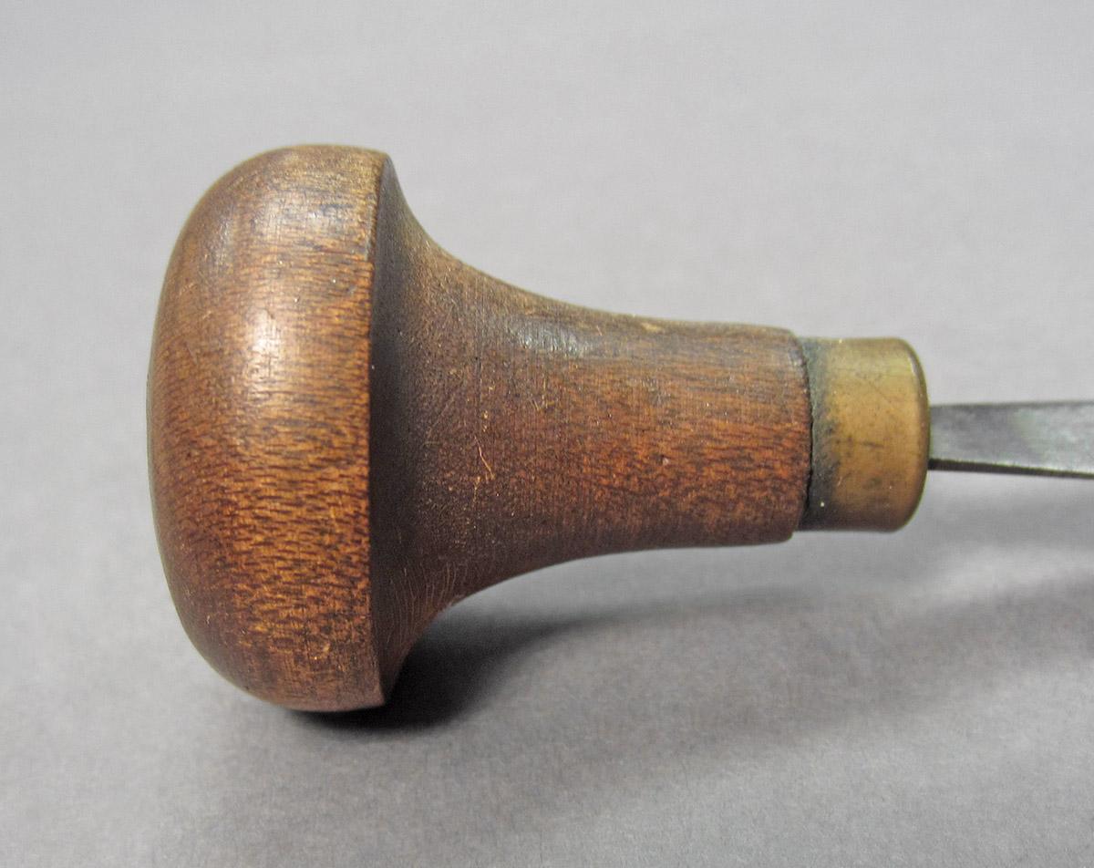1961.0493.030, Burin, handle