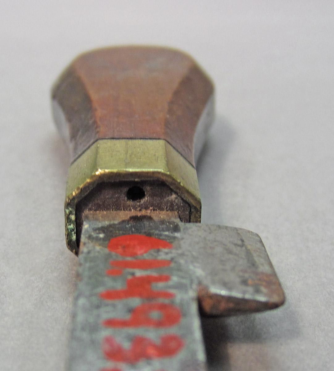 1961.0493.039, Engraving tool, front