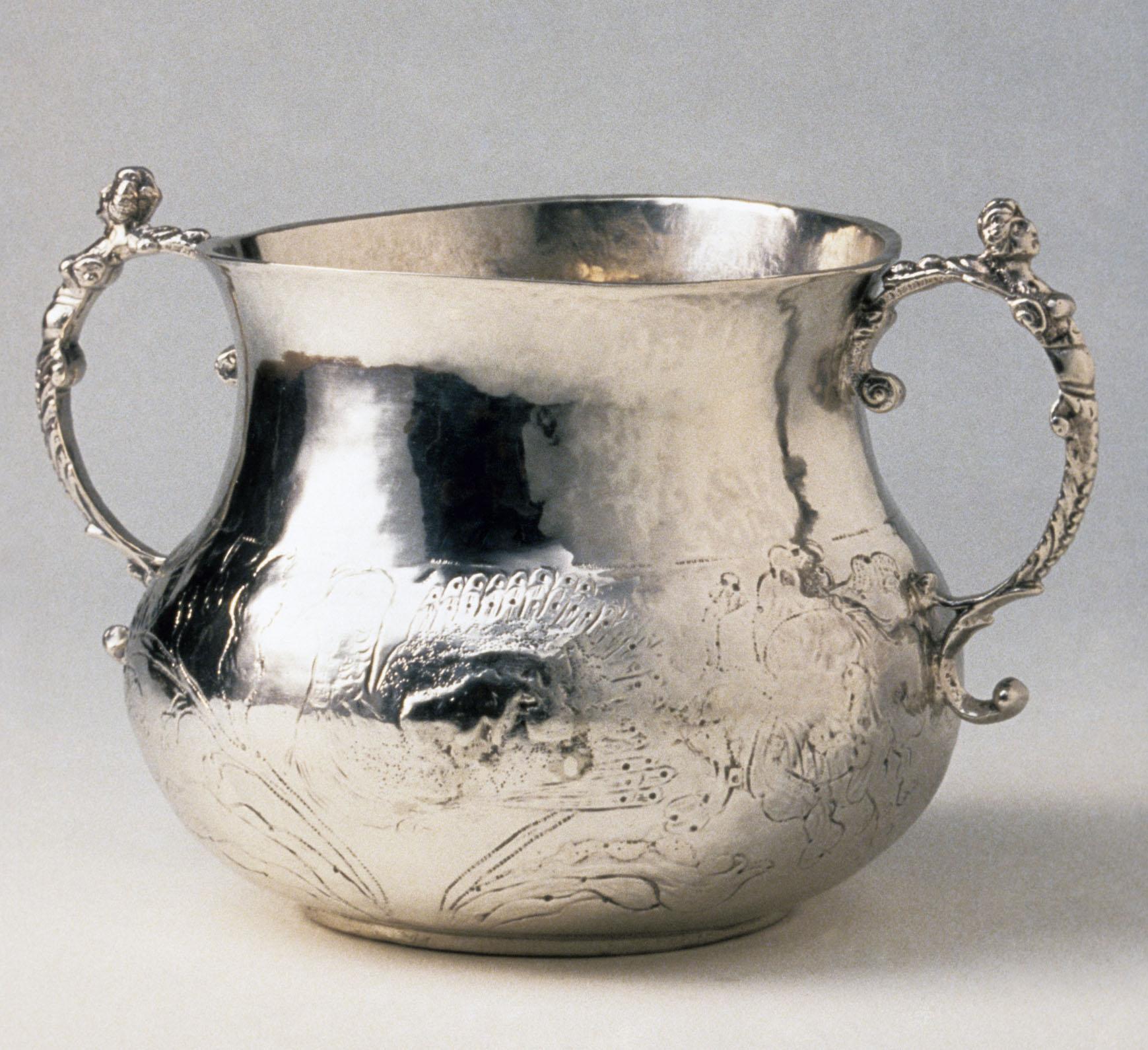 1961.0504 Caudle cup, view 5