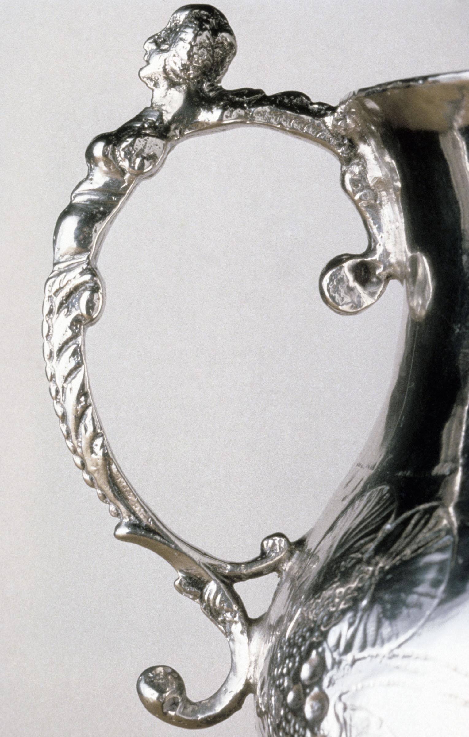 1961.0504 Caudle cup, detail 2