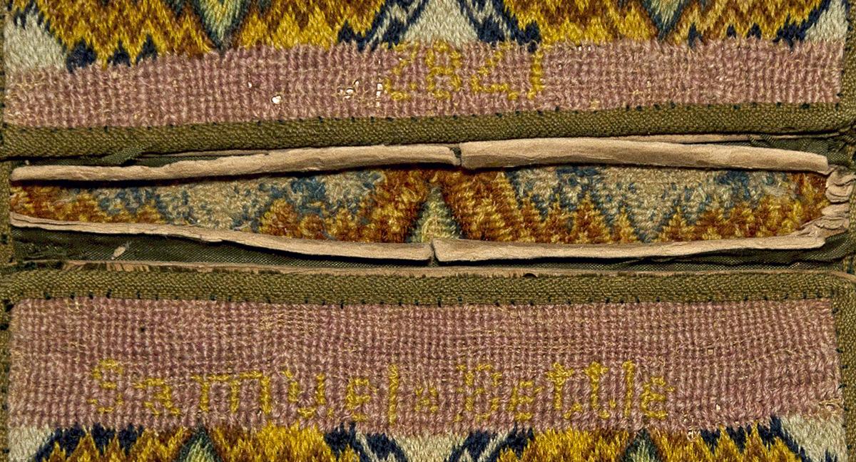 1961.0506 Pocketbook, Inside Detail