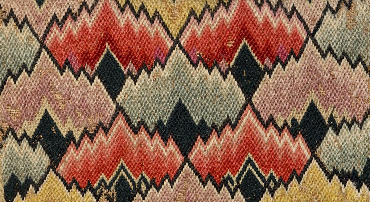 1961.0507 Pocketbook, Pattern Repeat
