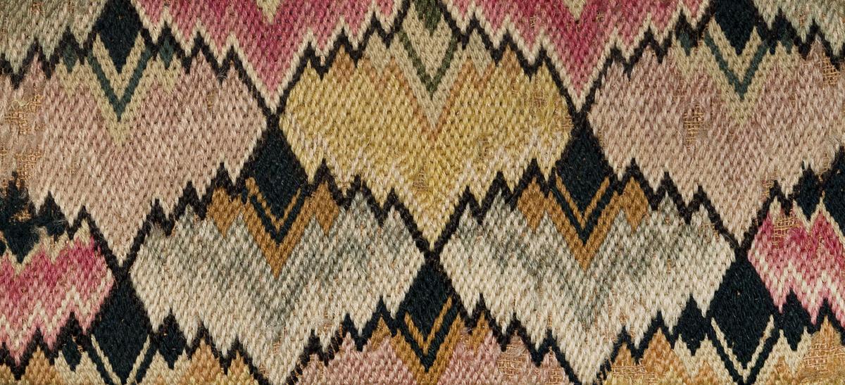 1961.0507 Pocketbook, Inside Detail