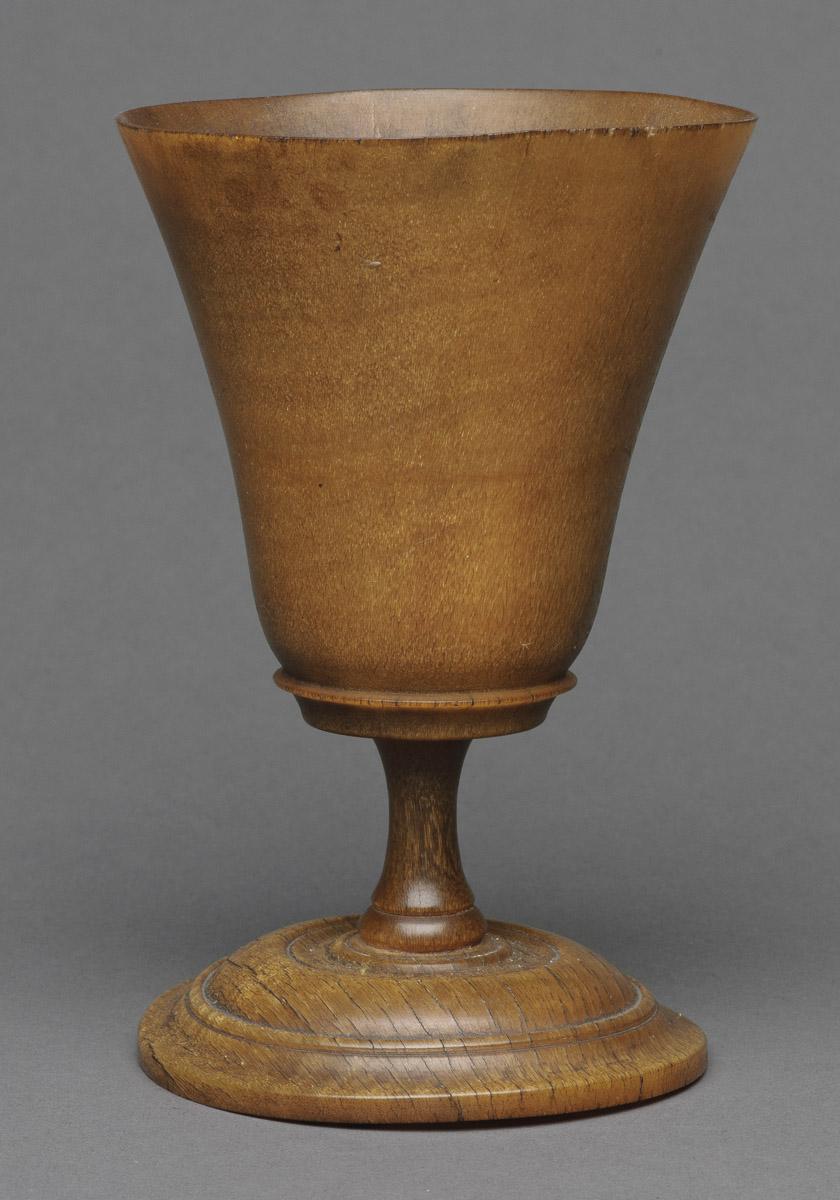 1961.0510 horn goblet