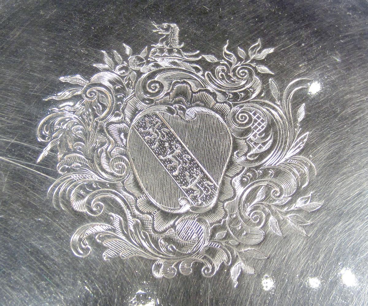 1961.0520 Silver Salver engraved decoration 1