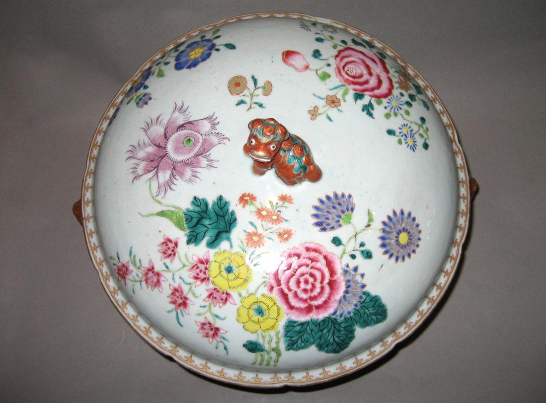 1957.0537 Tureen upper
