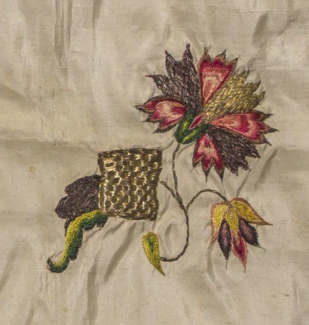 1955.0018.003 Apron, detail 11