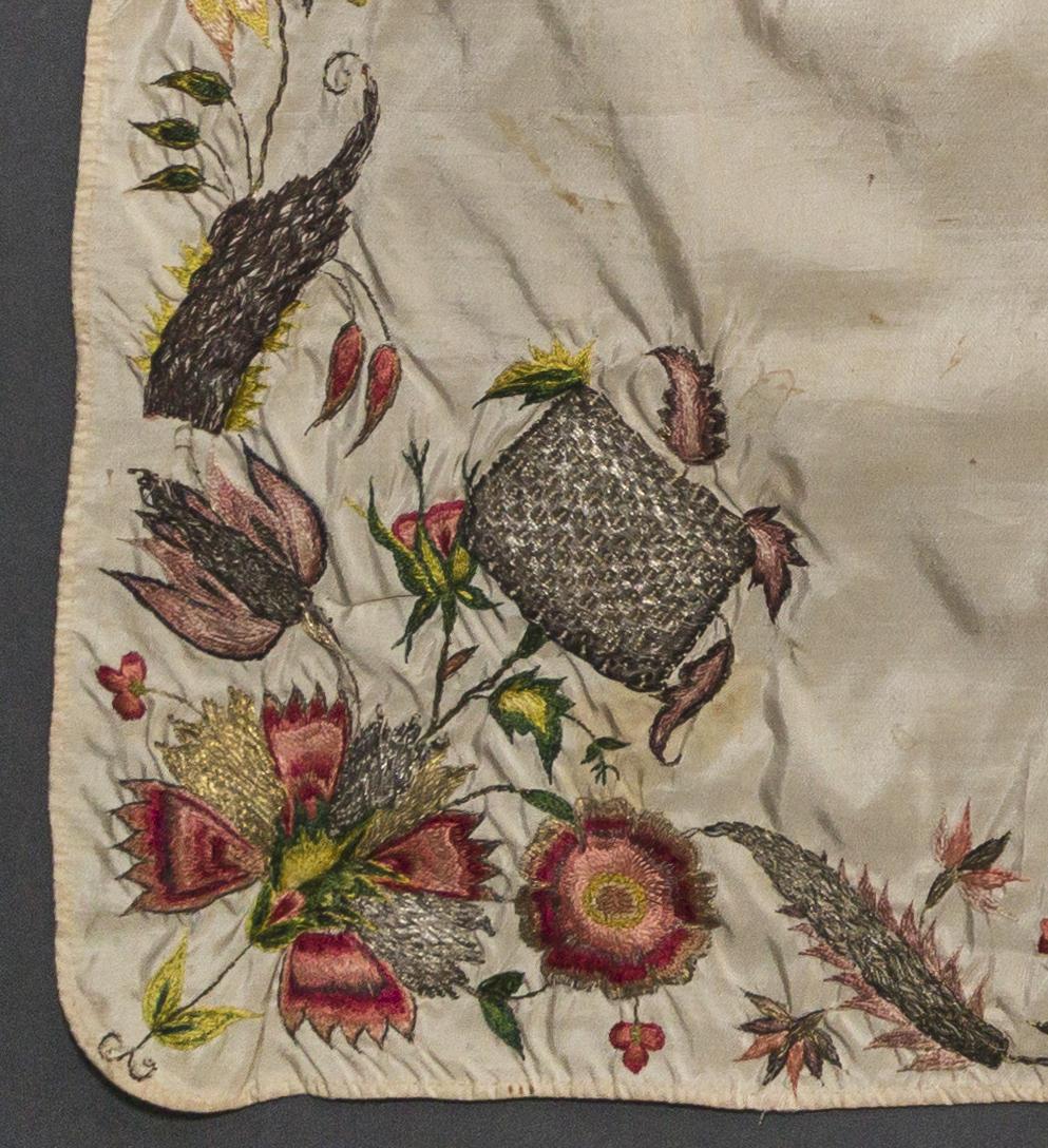 1955.0018.003 Apron, detail 3