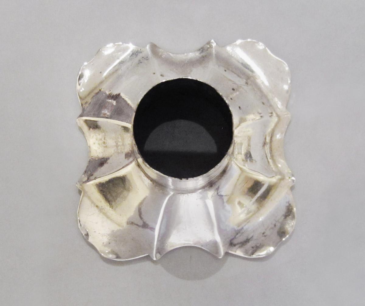 1961.0546.003 B Candlestick, bobeche, underside